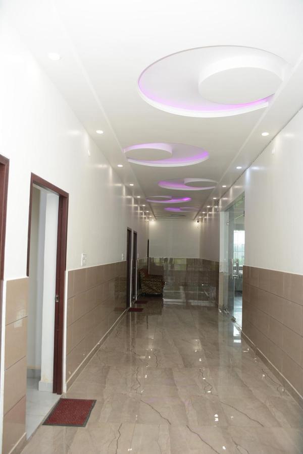 Royal Green Celebrate In Style Saharanpur Buitenkant foto